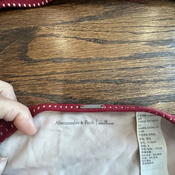 Abercrombie & Fitch Side Knot Bikini Bottom Burgundy Size Medium - Picture 5 of 5